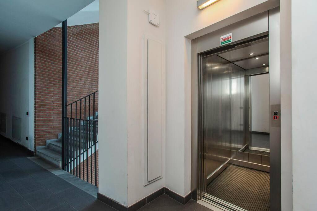 Stazione Centrale - Nuovo E Moderno Appartamento. Milano Exterior foto